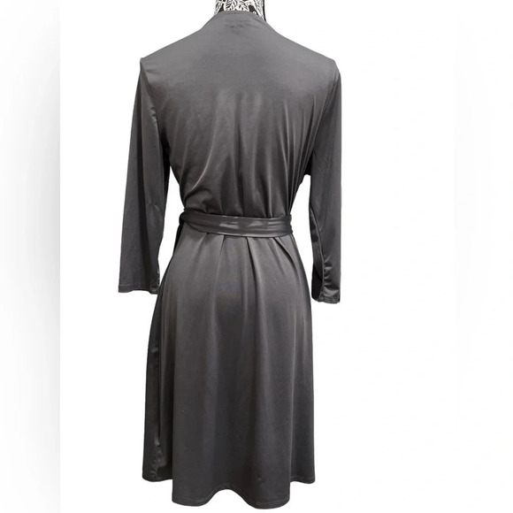 LuLaRoe Gray Wrap Dress Long Sleeve Midi Tie Waist Medium - Picture 5 of 8